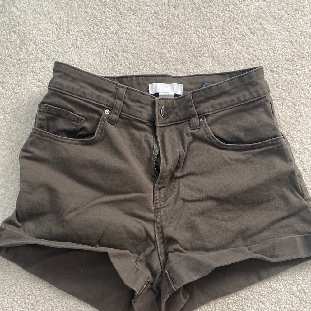 H&M shorts